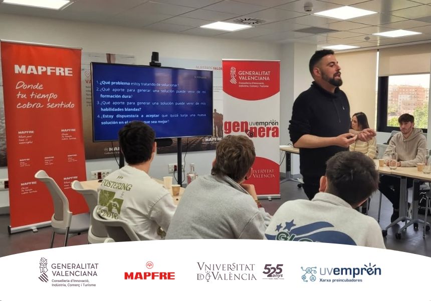 Estudiantado de la UV recibe una formación en intraemprendimiento